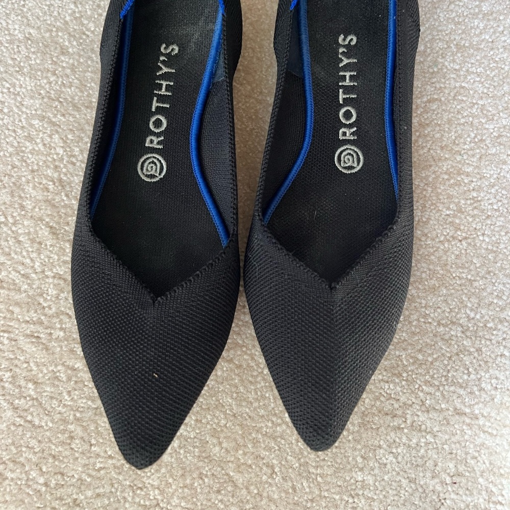 Black “The Point” Rothy’s